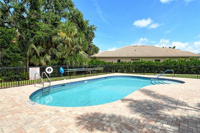 9000 WILLOW BROOK DRIVE, Sarasota, FL 34238