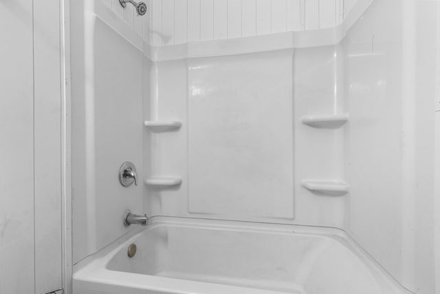 222 LIBERTY Boulevard, Machesney Park, IL 61115