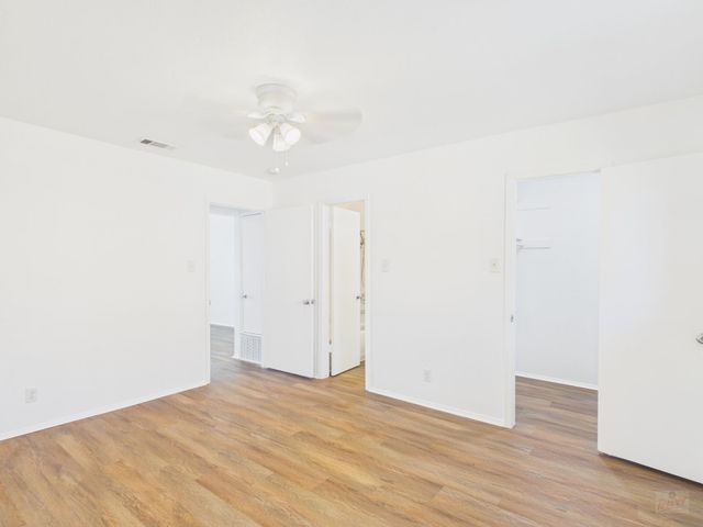 1303 Hollow Creek DR 3, Austin, TX 78704