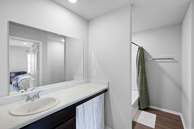 8 Candlelight Drive, Conway, AR 72032