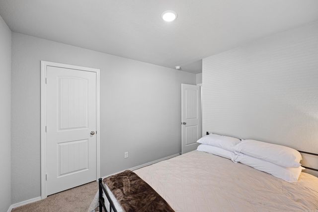 8 Candlelight Drive, Conway, AR 72032