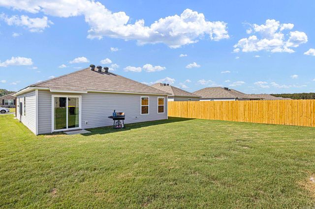 8 Candlelight Drive, Conway, AR 72032