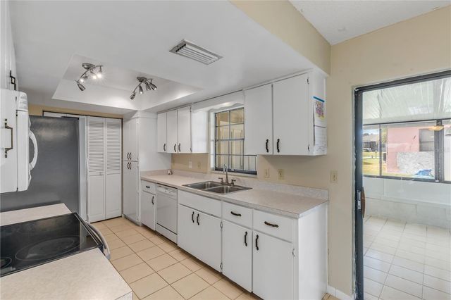 26 LAUGHING GULL LANE, Edgewater, FL 32141