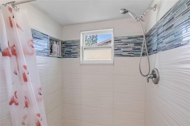 26 LAUGHING GULL LANE, Edgewater, FL 32141