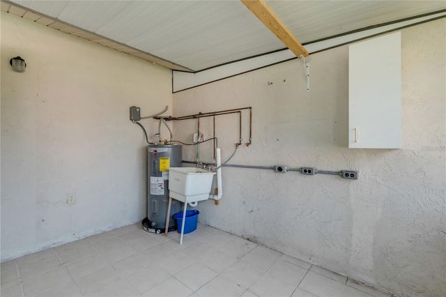 26 LAUGHING GULL LANE, Edgewater, FL 32141