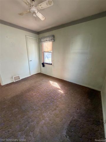 18039 Wood Street, Melvindale, MI 48122