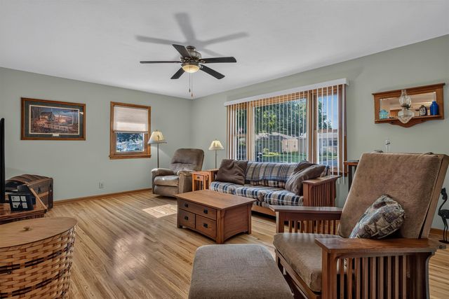 1030 Downing Avenue, Waterloo, IA 50701