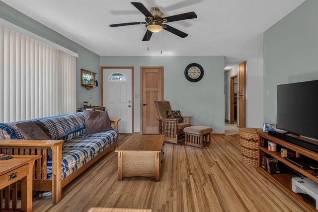 1030 Downing Avenue, Waterloo, IA 50701