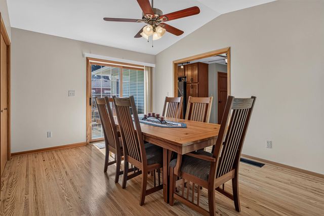 1030 Downing Avenue, Waterloo, IA 50701