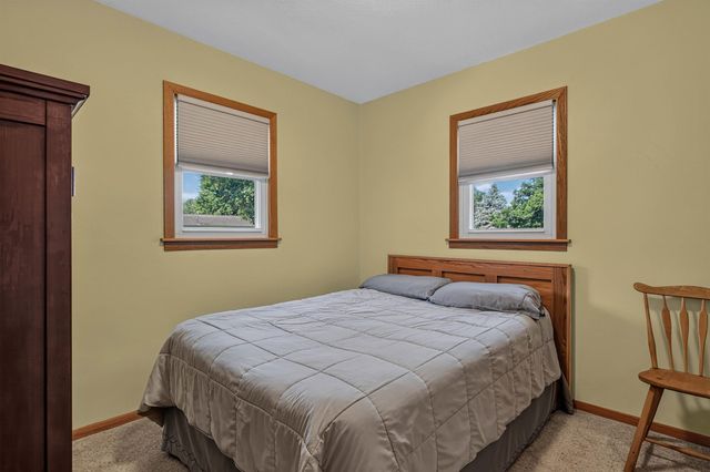 1030 Downing Avenue, Waterloo, IA 50701