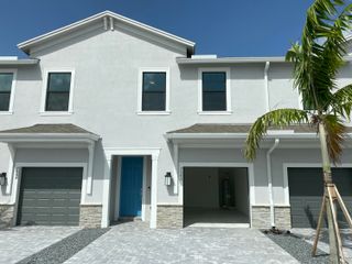 7582 SW Linus Lane, Stuart, FL 34997
