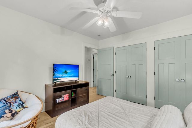 12 Stratford Road, Charleston, SC 29407
