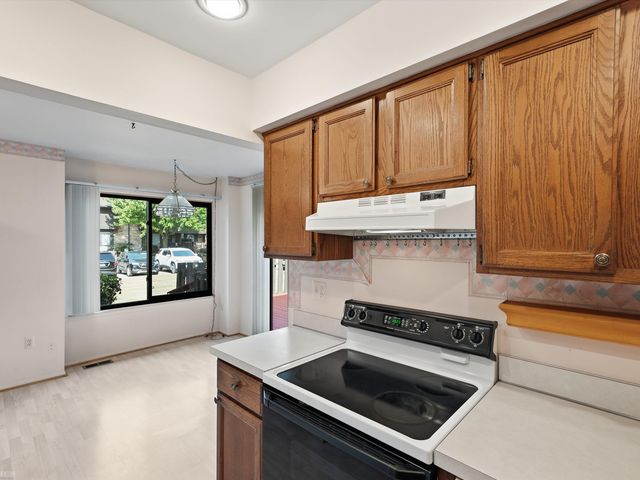 37388 Clubhouse Drive, Sterling Heights, MI 48312
