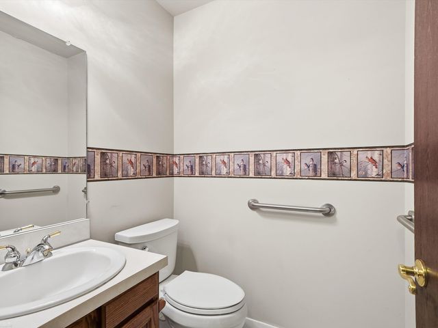 37388 Clubhouse Drive, Sterling Heights, MI 48312