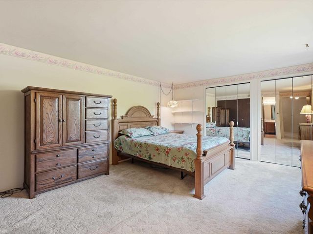 37388 Clubhouse Drive, Sterling Heights, MI 48312