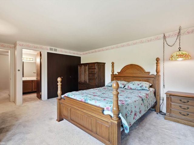 37388 Clubhouse Drive, Sterling Heights, MI 48312