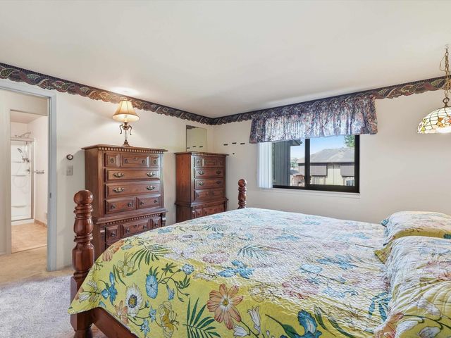 37388 Clubhouse Drive, Sterling Heights, MI 48312