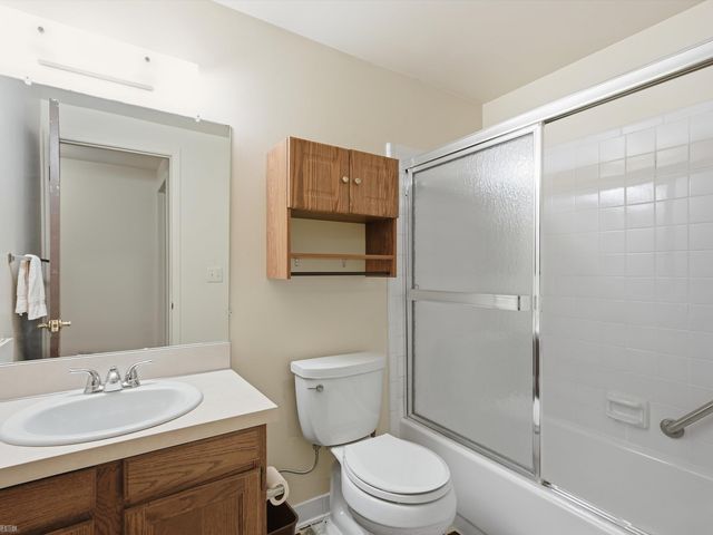 37388 Clubhouse Drive, Sterling Heights, MI 48312