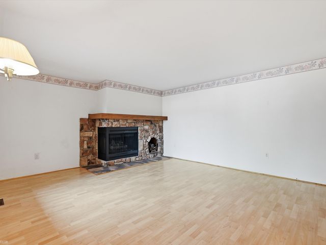 37388 Clubhouse Drive, Sterling Heights, MI 48312