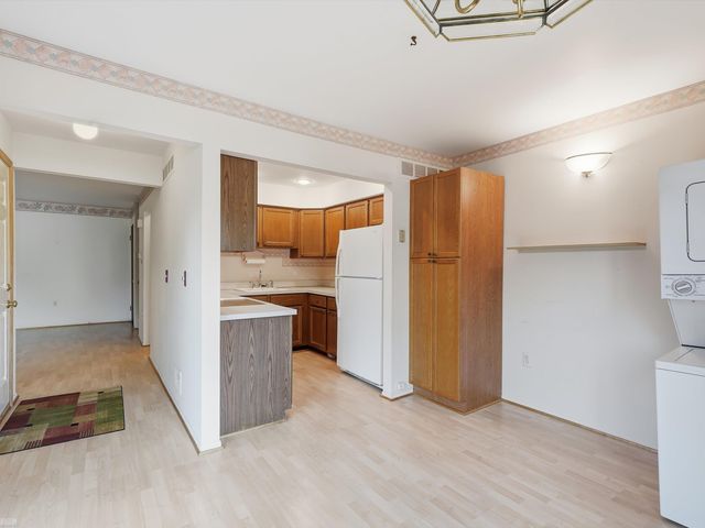 37388 Clubhouse Drive, Sterling Heights, MI 48312