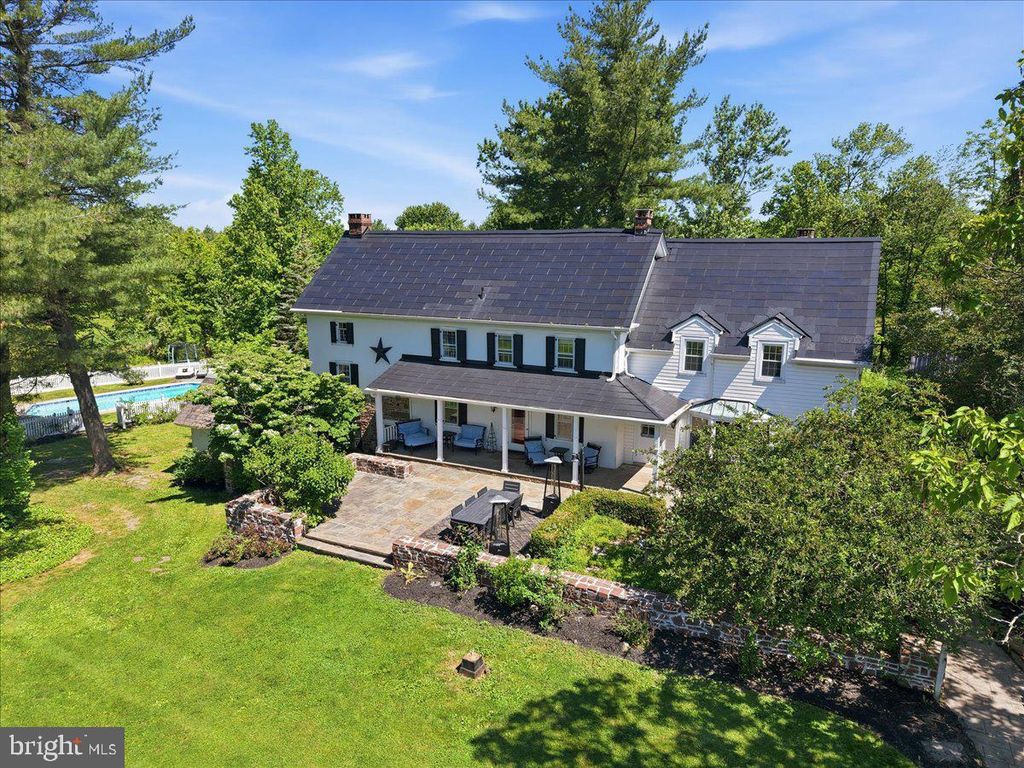 318 WELCOME HOUSE RD, PERKASIE, PA 18944 — exterior