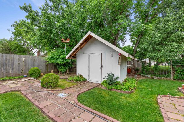 231 S Milstead, Wichita, KS 67209