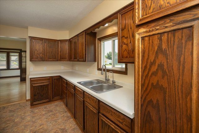 301 N Mantorville Avenue, Kasson, MN 55944