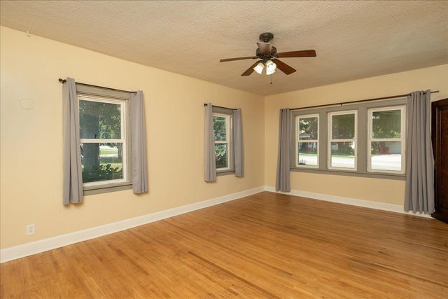 301 N Mantorville Avenue, Kasson, MN 55944
