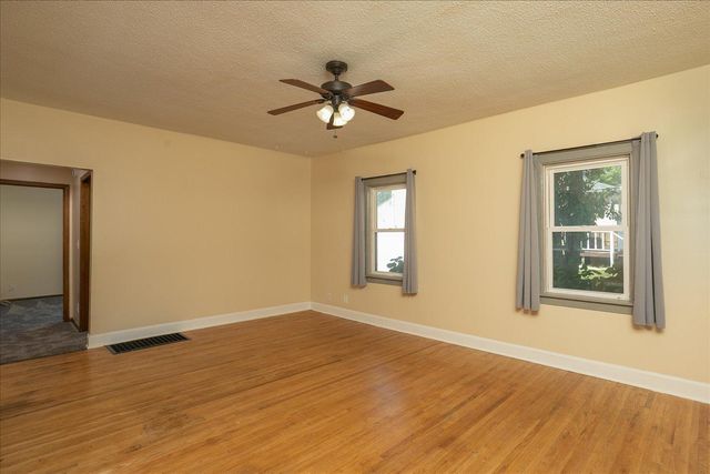 301 N Mantorville Avenue, Kasson, MN 55944