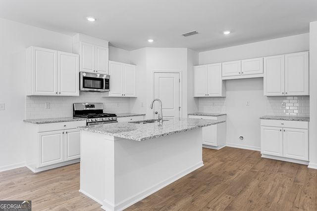 219 Groveton Court, Euharlee, GA 30145