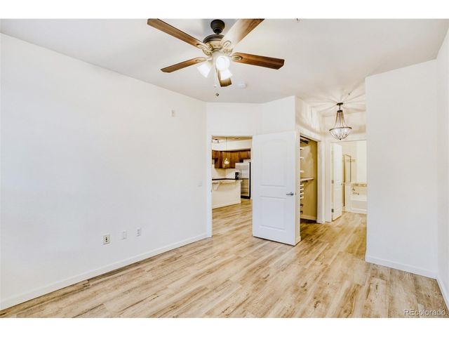 13456 Via Varra 120, Broomfield, CO 80020