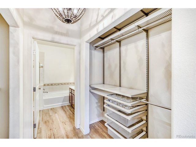 13456 Via Varra 120, Broomfield, CO 80020