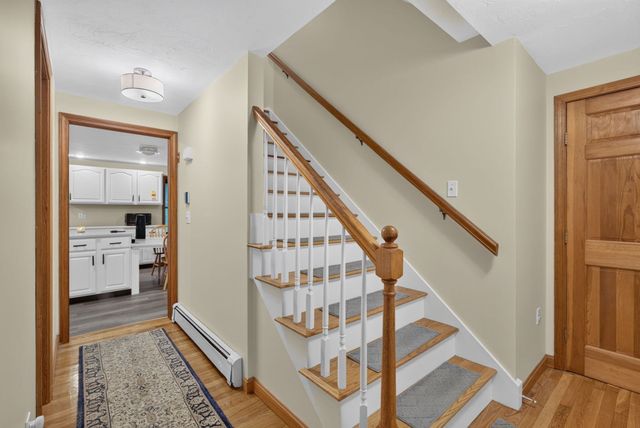 10 Fairway Dr, Groton, MA 01450