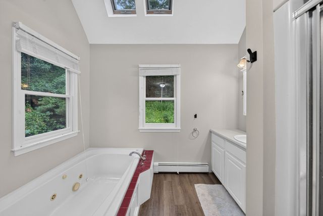 10 Fairway Dr, Groton, MA 01450