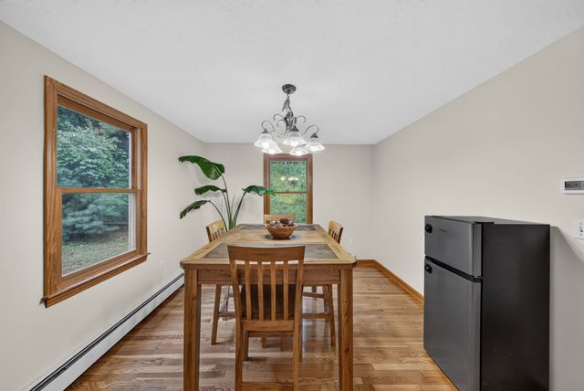 10 Fairway Dr, Groton, MA 01450