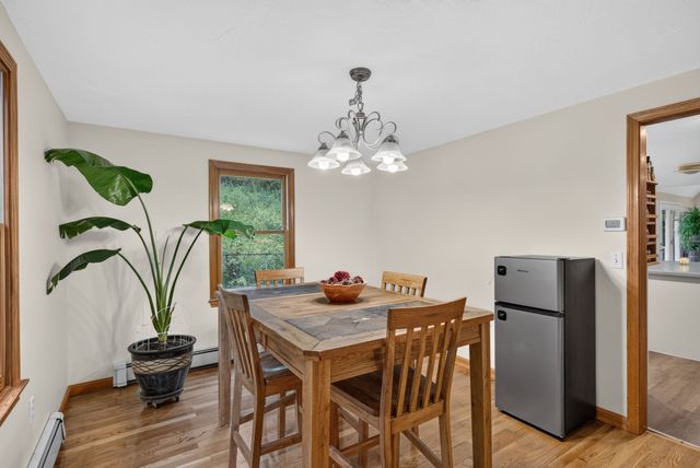 10 Fairway Dr, Groton, MA 01450