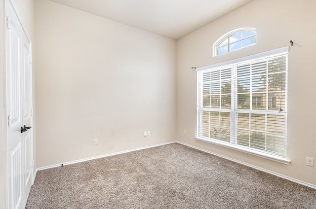 208 Whitman Drive, Mckinney, TX 75072