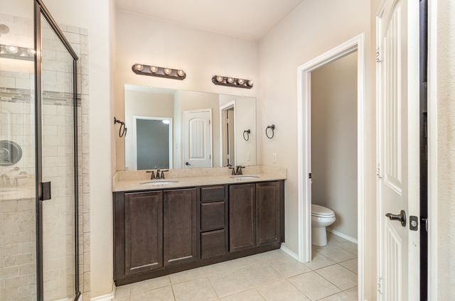 208 Whitman Drive, Mckinney, TX 75072