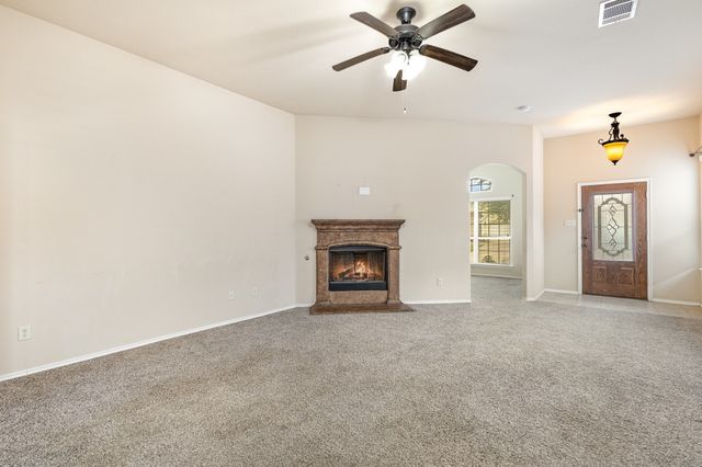 208 Whitman Drive, Mckinney, TX 75072