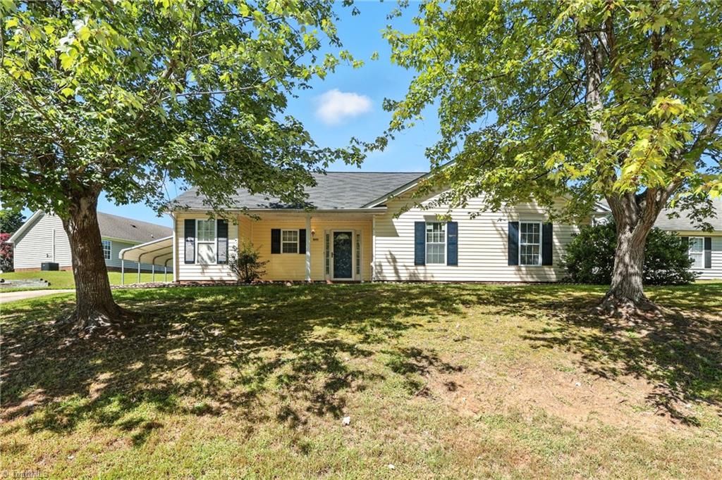 1603 Coventry Woods Court, Greensboro, NC 27405