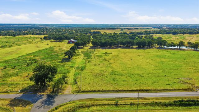 2701 Neri Road, Granbury, TX 76048