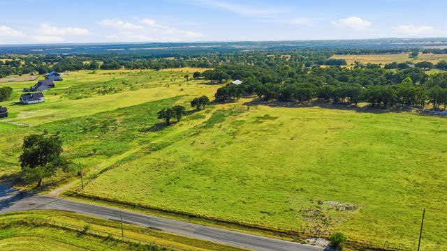 2701 Neri Road, Granbury, TX 76048