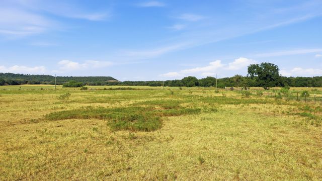 2701 Neri Road, Granbury, TX 76048