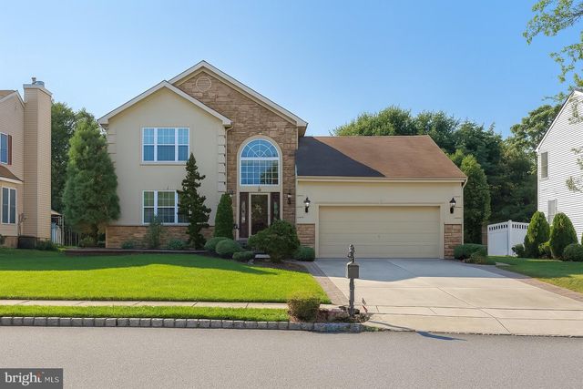 11 MORAY LN, Sewell, NJ 08080