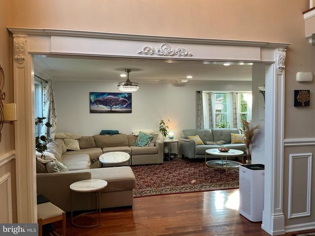 11 MORAY LN, Sewell, NJ 08080