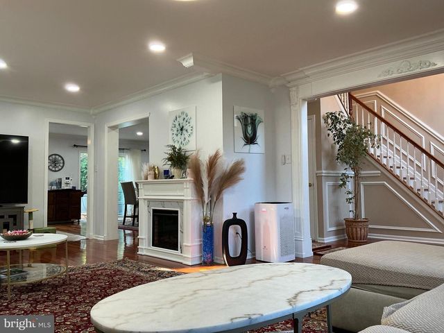 11 MORAY LN, Sewell, NJ 08080