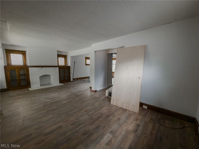 9409 Empire Avenue, Cleveland, OH 44108