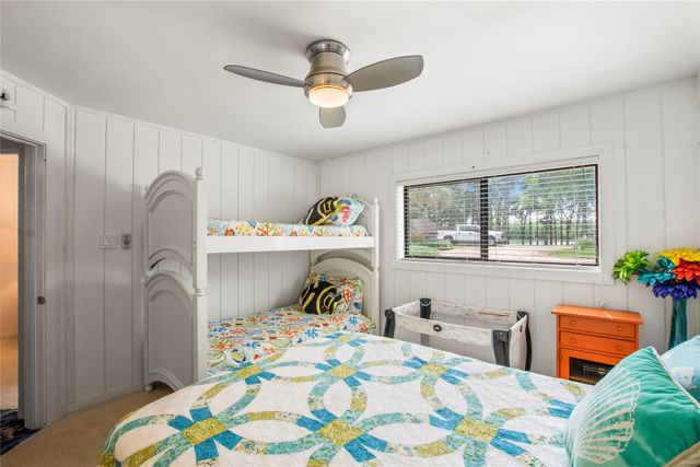 553 Arrowwood Beach Road, Trinidad, TX 75163