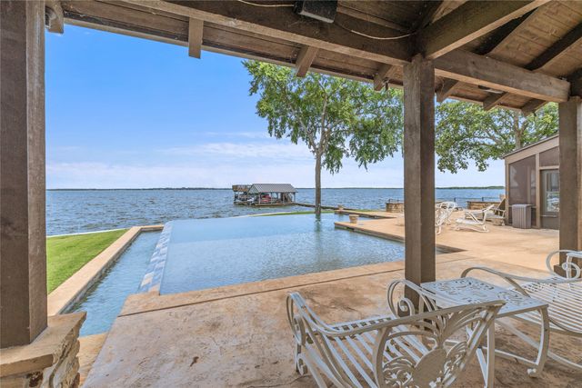 553 Arrowwood Beach Road, Trinidad, TX 75163