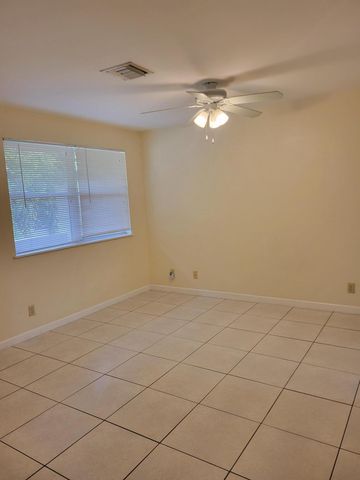2227 Monroe Street 2, Hollywood, FL 33020